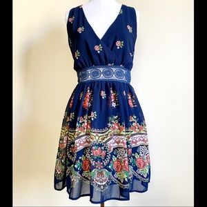 Vneck floral greek style sleeveless romantic dress